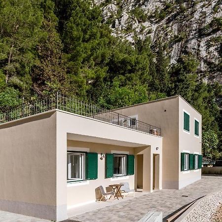 Apartamento Ivino Omiš Exterior foto