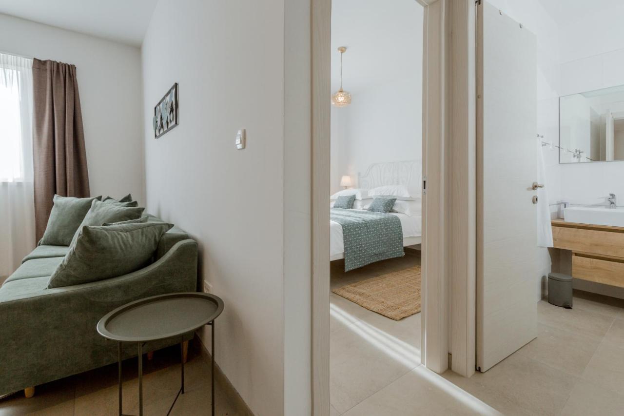 Apartamento Ivino Omiš Exterior foto